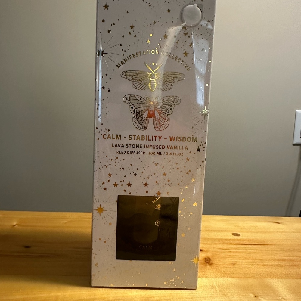 Calm Stability Wisdom Reed Diffuser - Picture 4 of 5